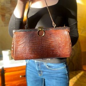 🔺Alligator Purse 🐊